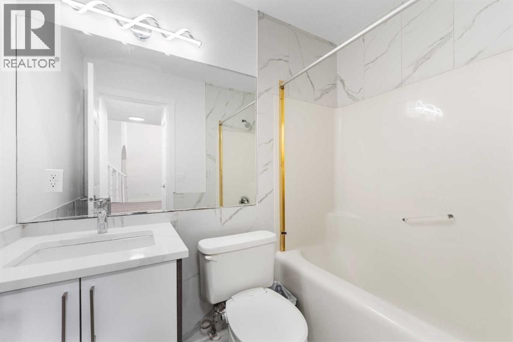 Single Family House for Sale in  Taracove Landing NE Taradale Calgary 