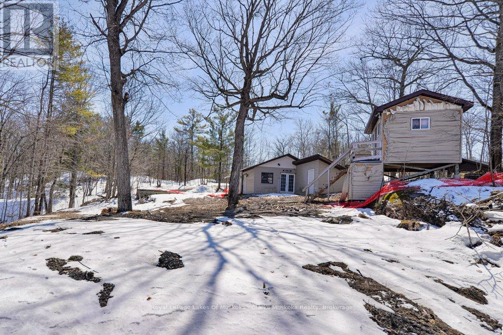 482 KINGS FARM ROAD — photo 4