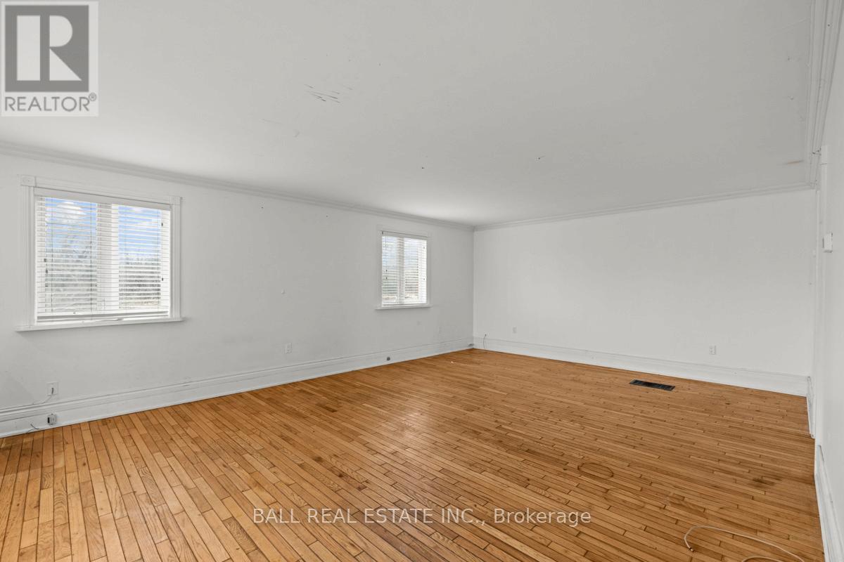 2157 KEENE ROAD - 6