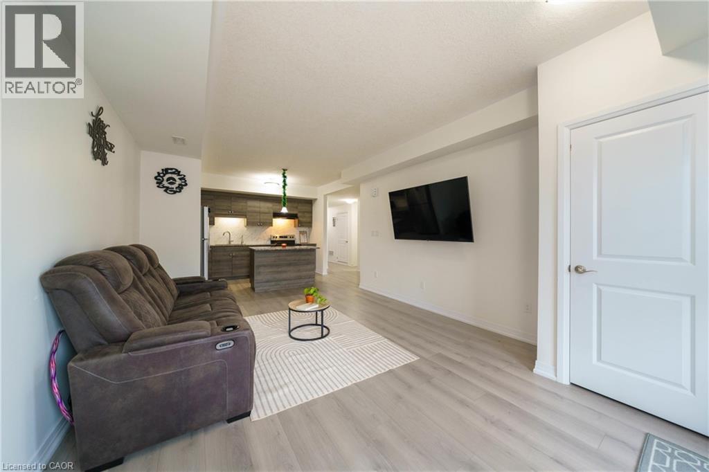 261 WOODBINE Avenue Unit# 48, Kitchener, Ontario, N2R0S7 — Photo 12