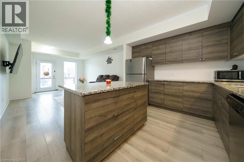 261 WOODBINE Avenue Unit# 48, Kitchener, Ontario, N2R0S7 — Photo 16
