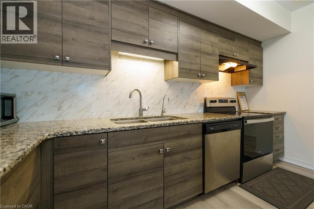 261 WOODBINE Avenue Unit# 48, Kitchener, Ontario, N2R0S7 — Photo 20
