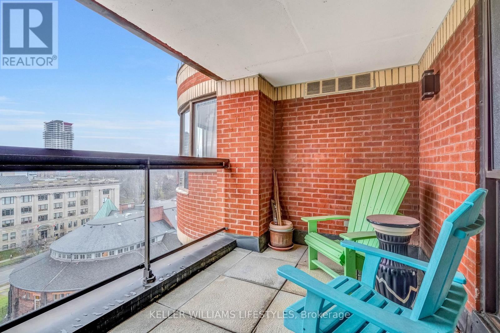 1101 - 7 PICTON STREET — photo 27