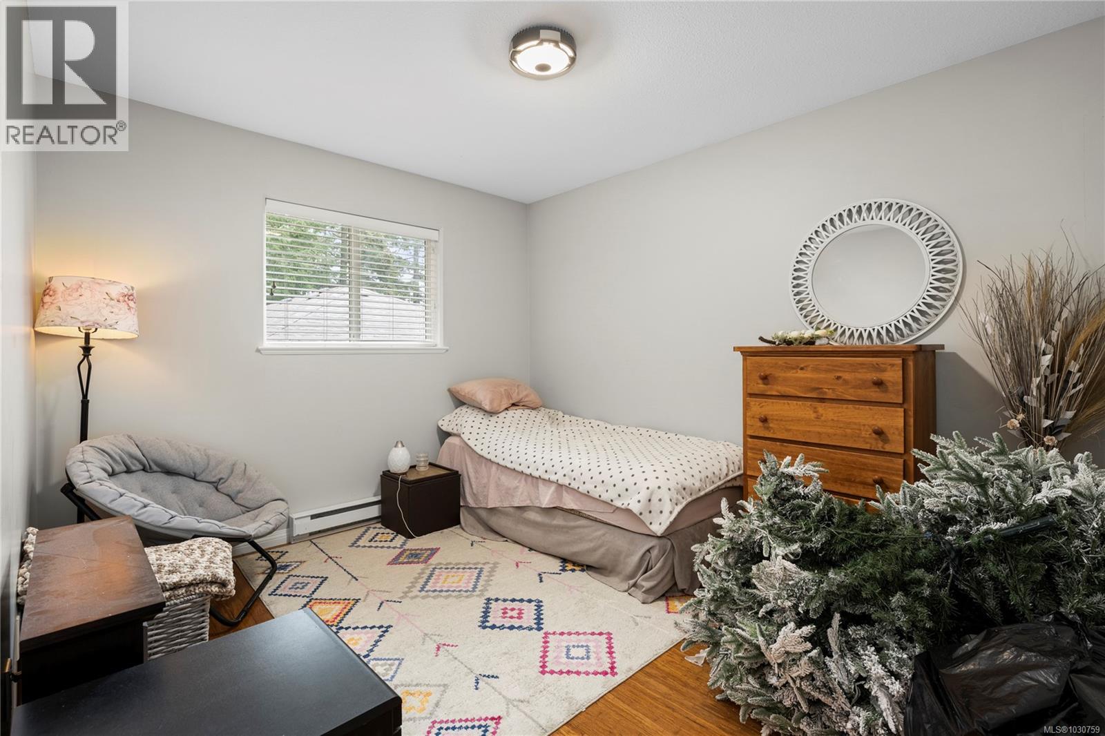 4895 LAGUNA WAY - 32