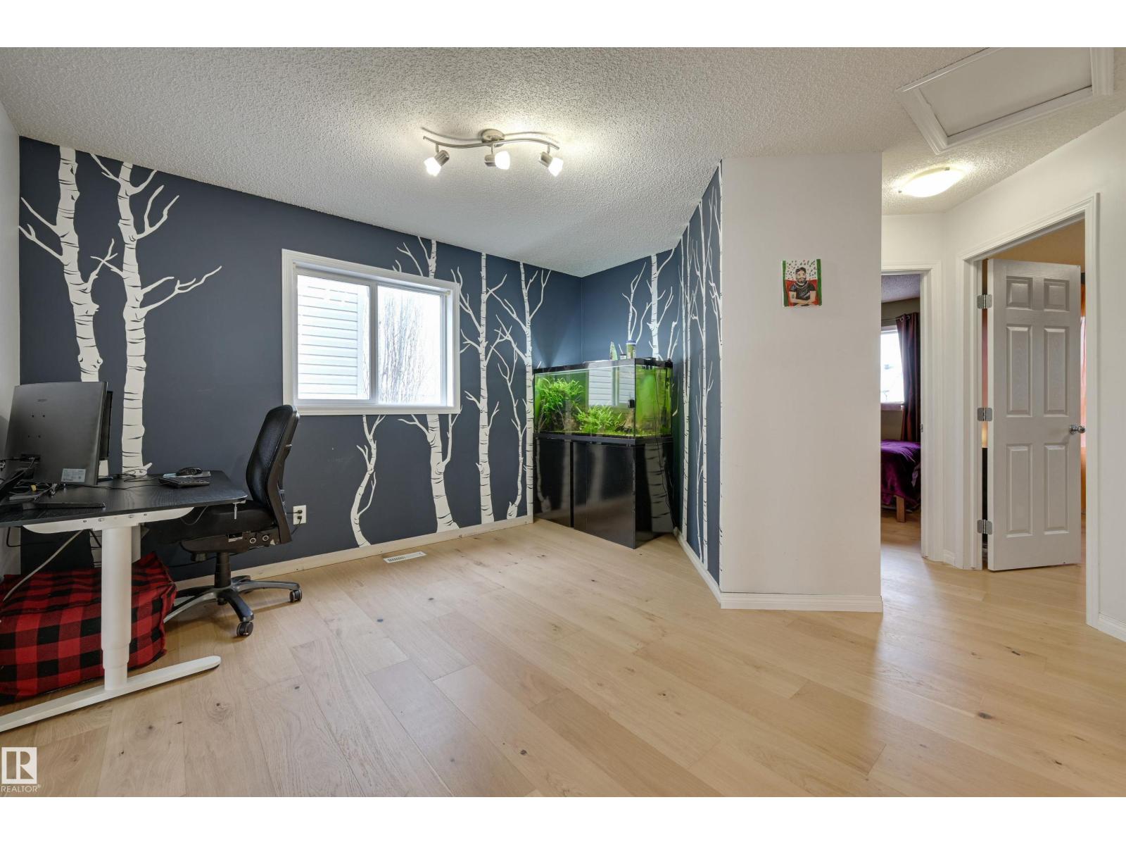 5811 SUTTER PL NW, Edmonton