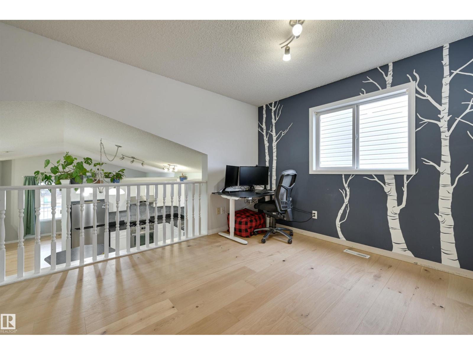 5811 SUTTER PL NW, Edmonton