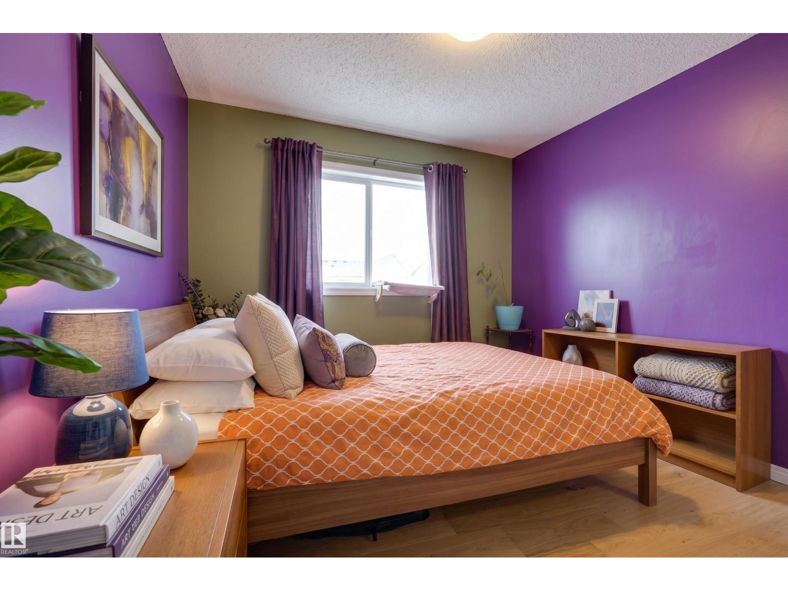 5811 SUTTER PL NW, Edmonton