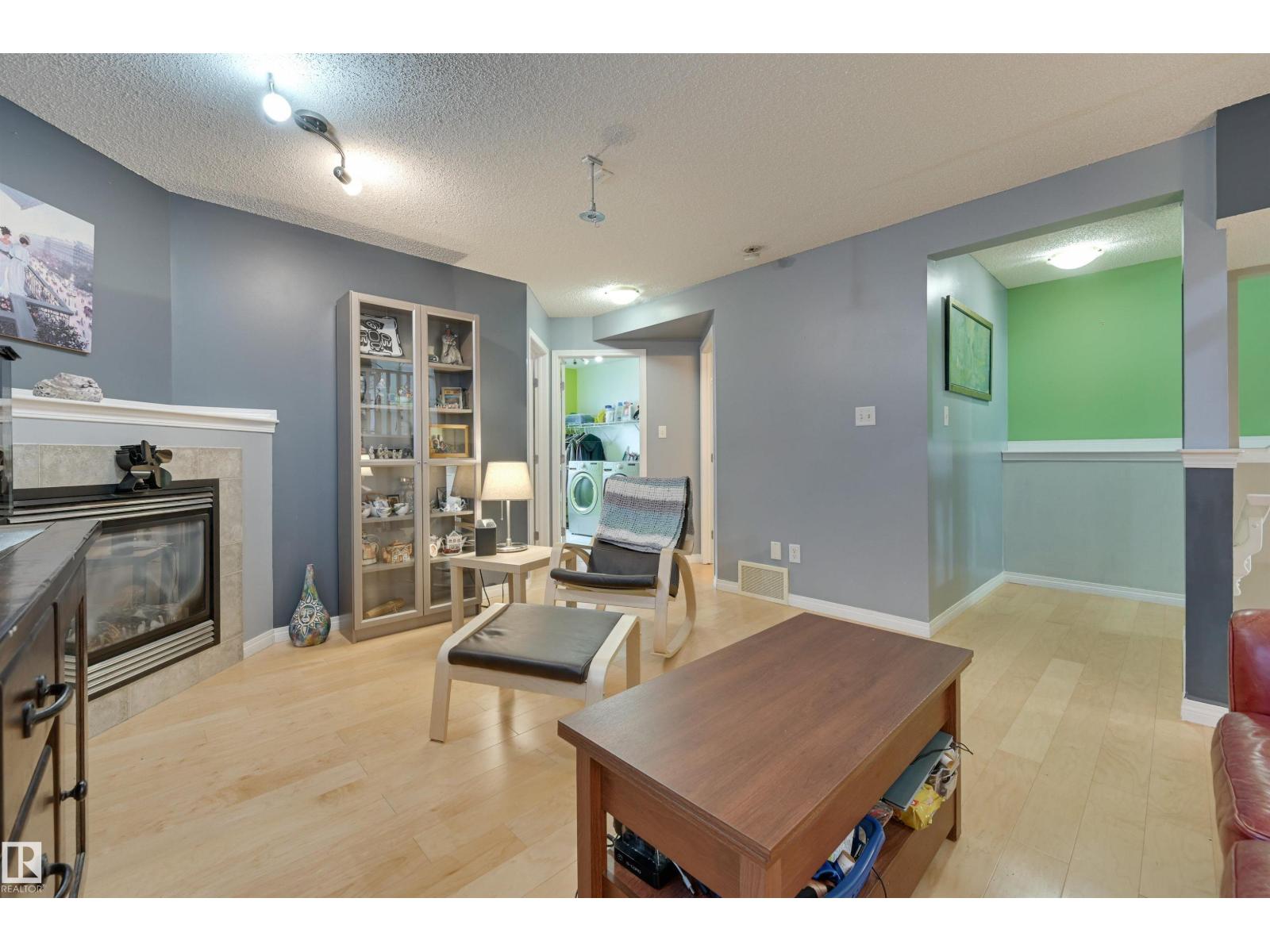 5811 SUTTER PL NW, Edmonton