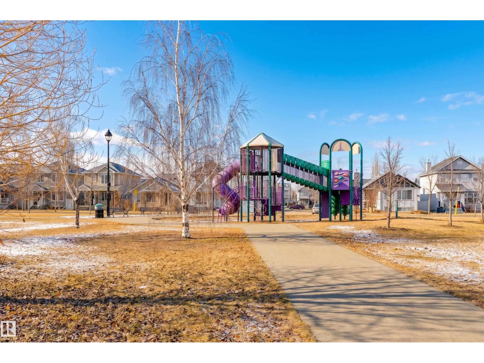 5811 SUTTER PL NW, Edmonton