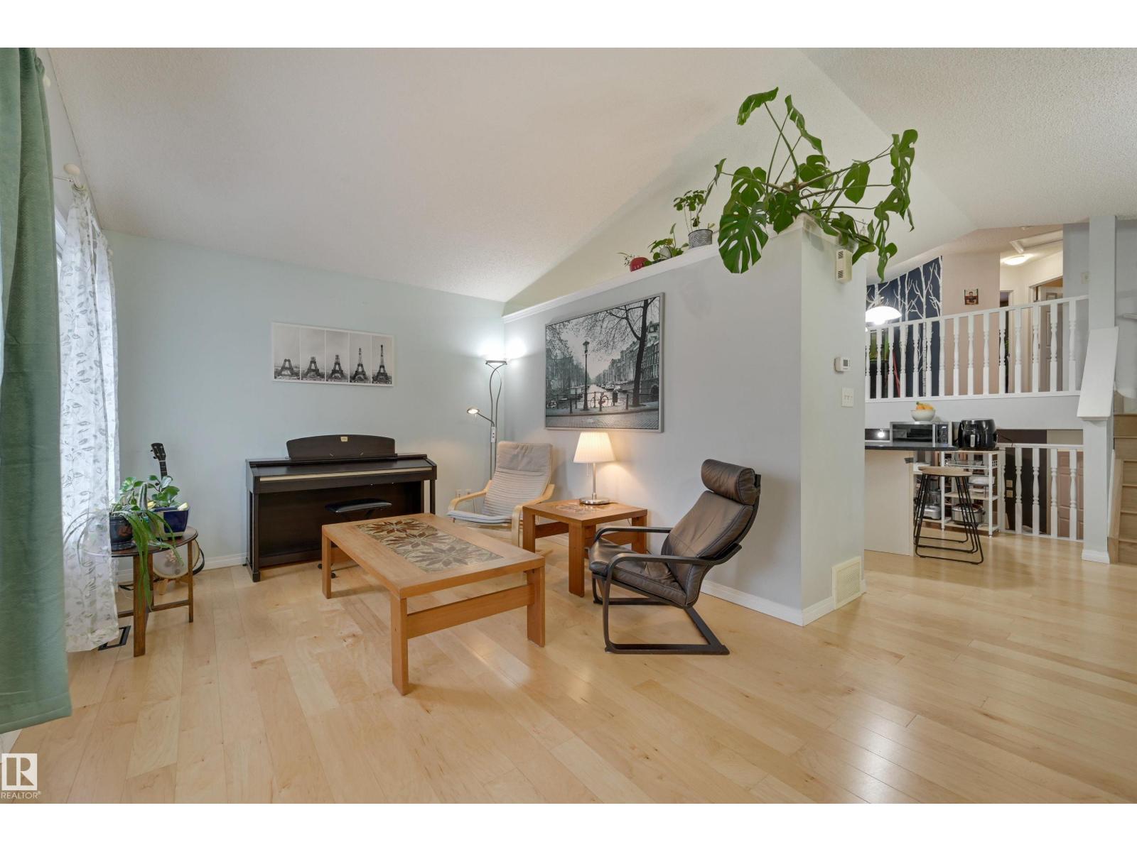 5811 SUTTER PL NW, Edmonton