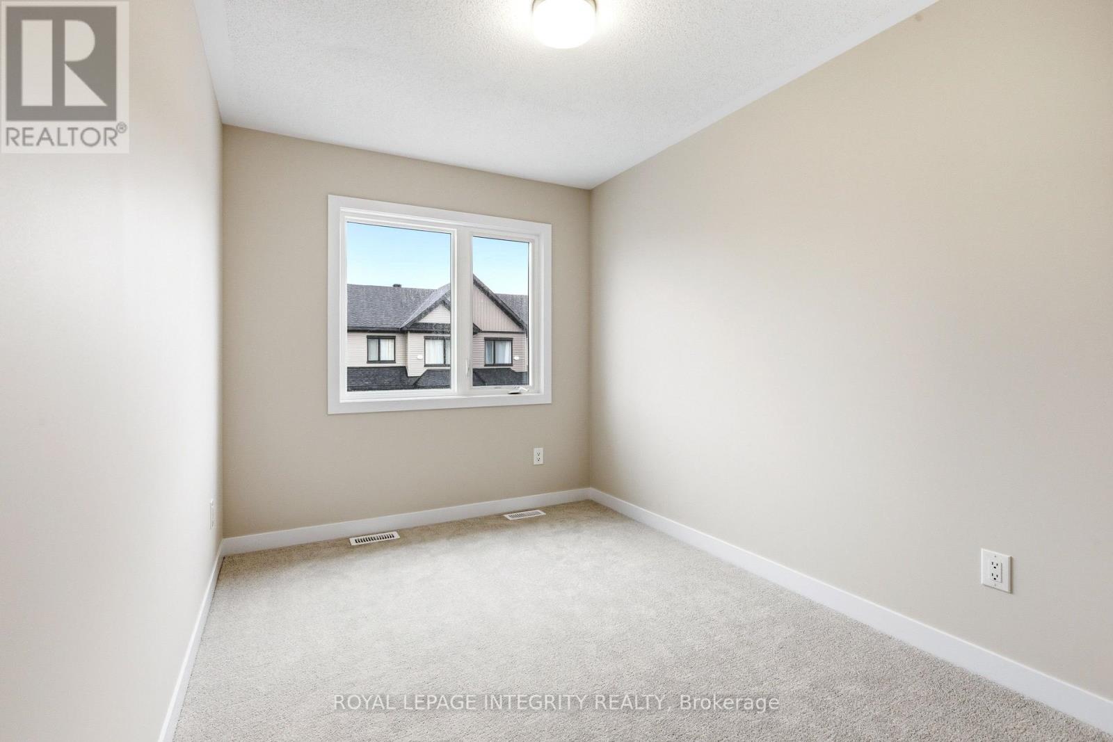 418 LES EMMERSON DRIVE - 28