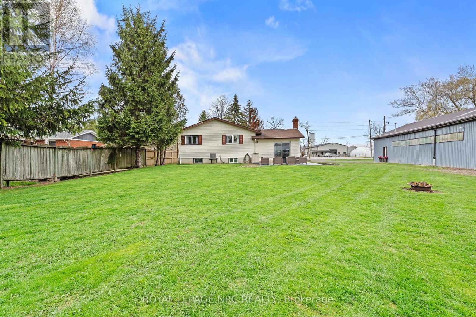 315 MCLAUGHLIN ROAD — photo 32
