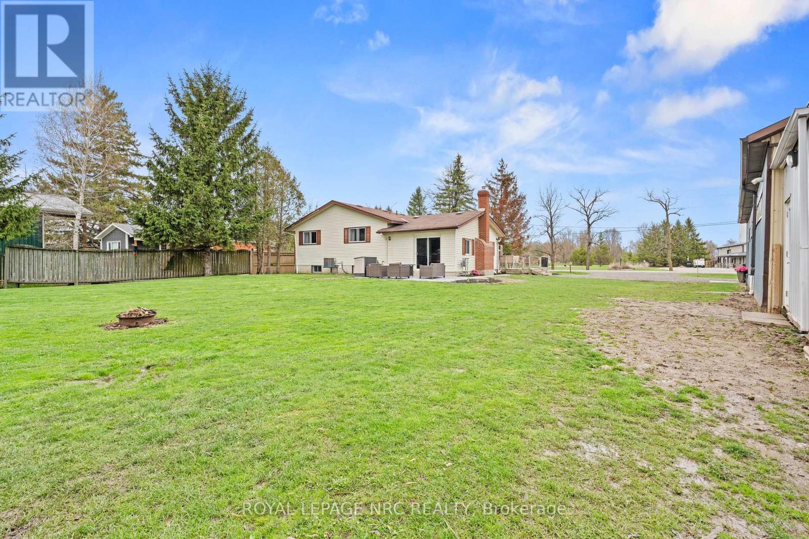 315 MCLAUGHLIN ROAD — photo 34