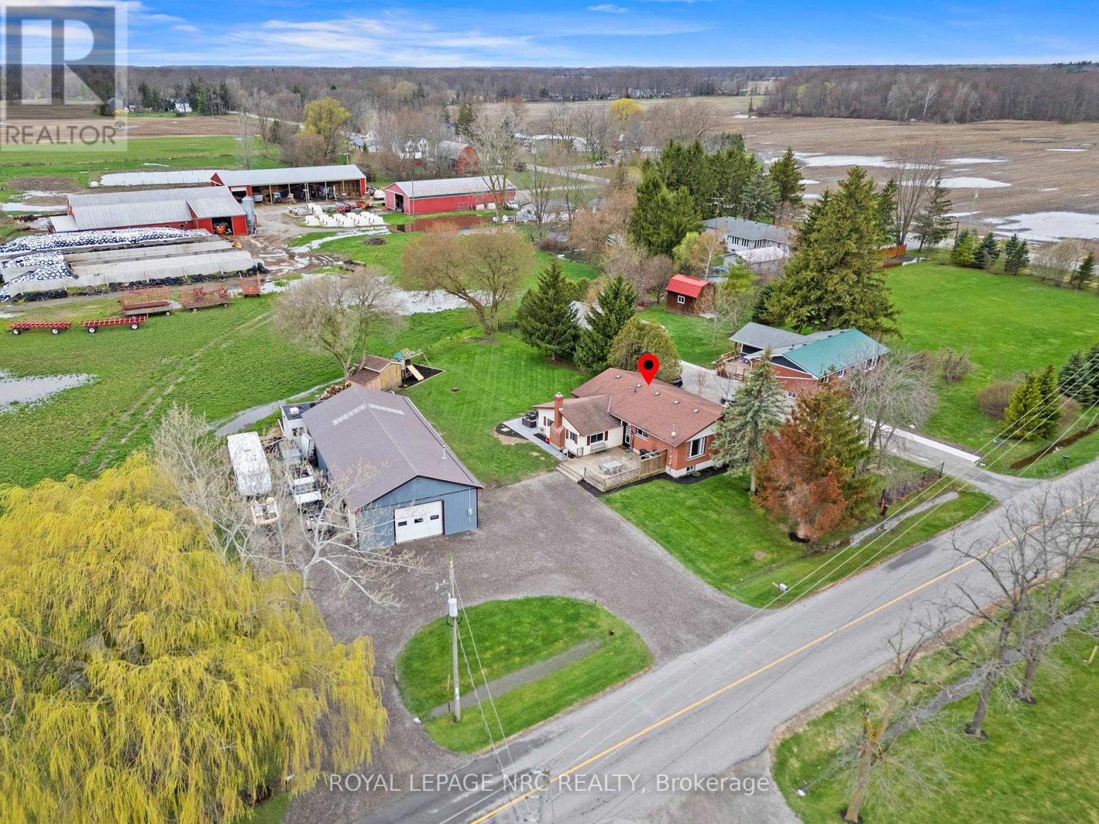 315 MCLAUGHLIN ROAD — photo 43