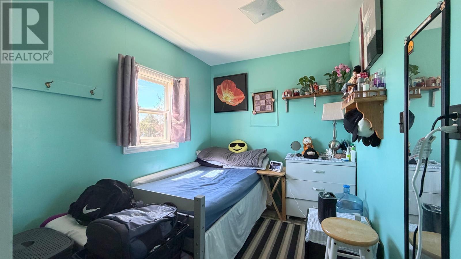 39214 Western Road - Image 14