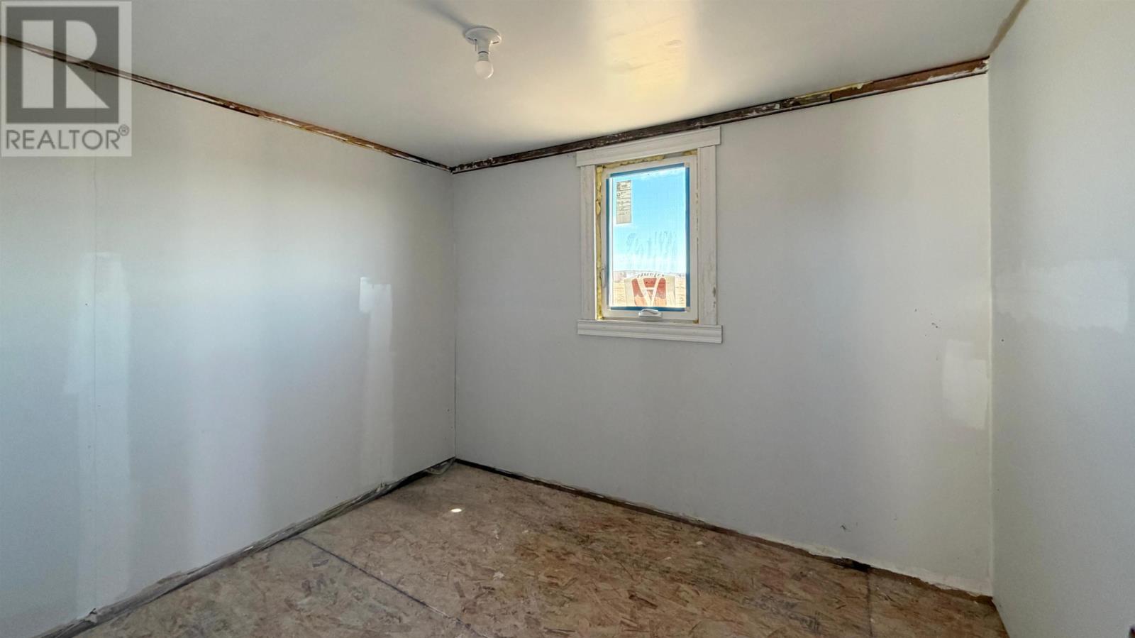 39214 Western Road - 24