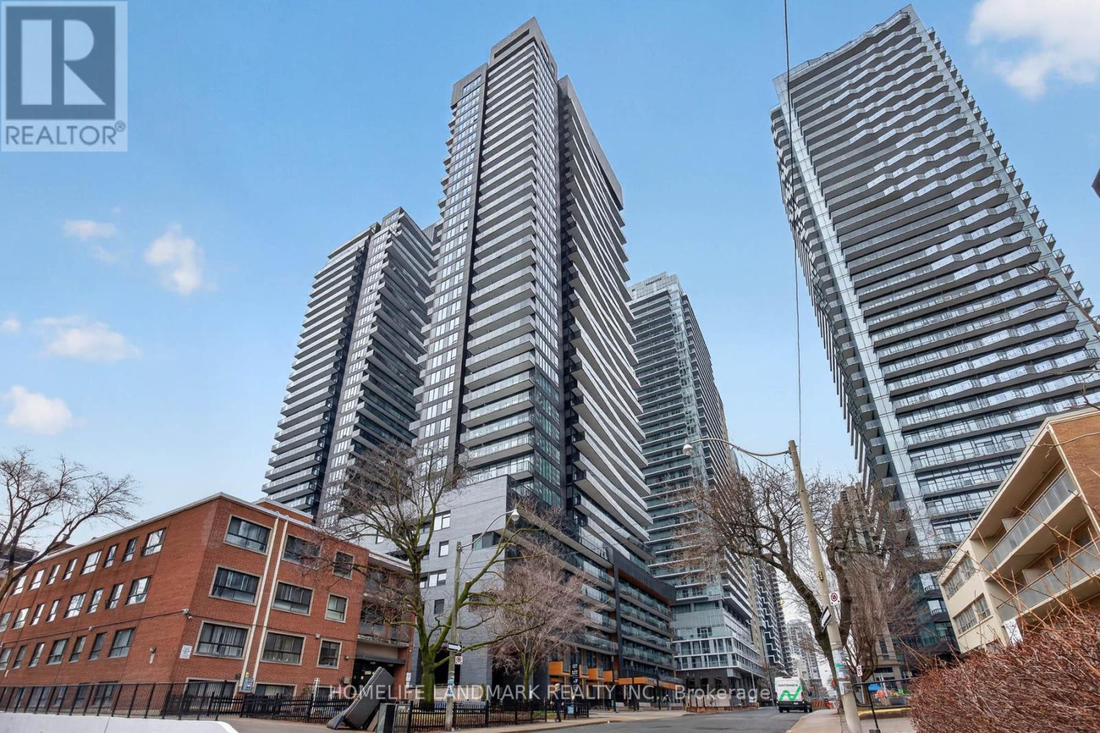 Listing photo of 606 - 127 BROADWAY AVENUE