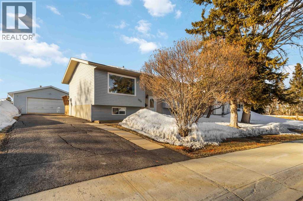 104 Siesta Garden, Fort McMurray