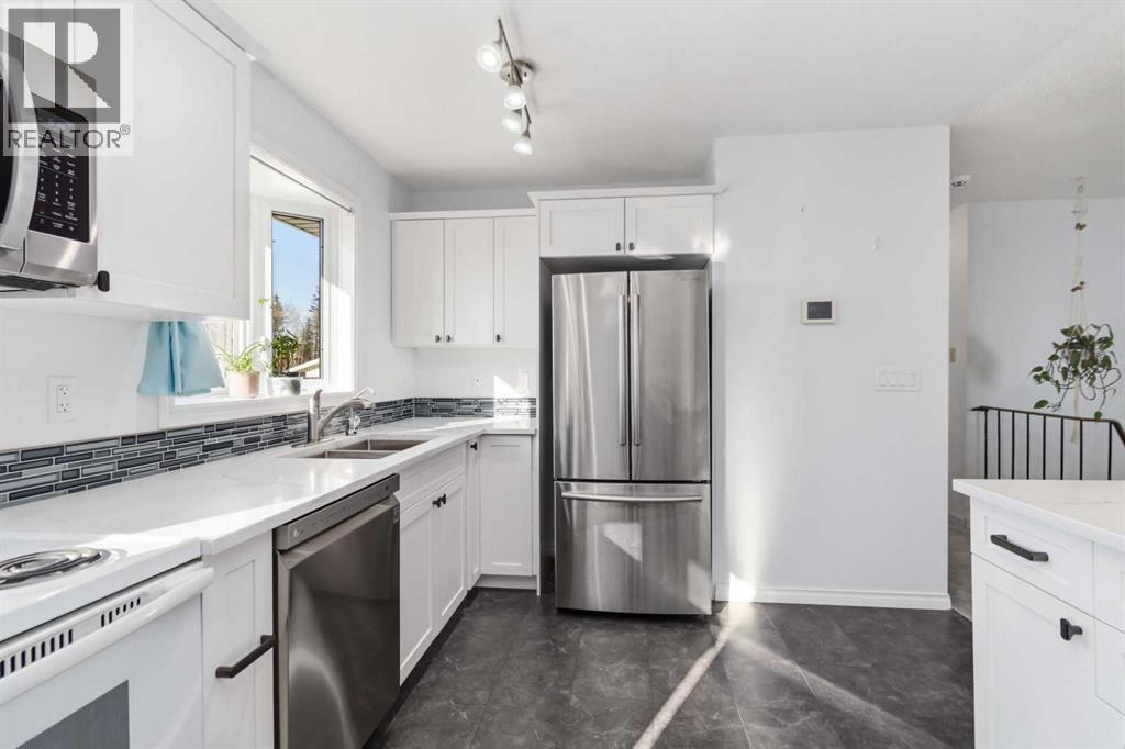 104 Siesta Garden, Fort McMurray