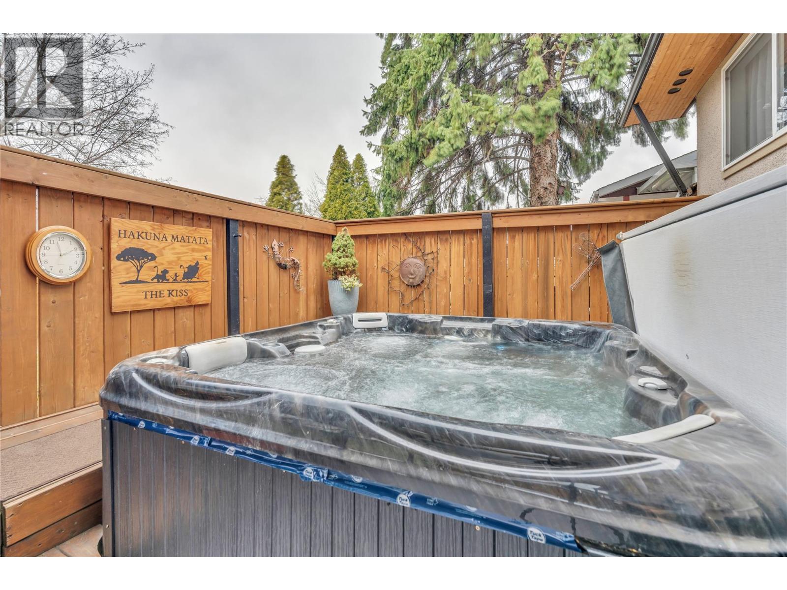 2471 McKenzie Street, Penticton