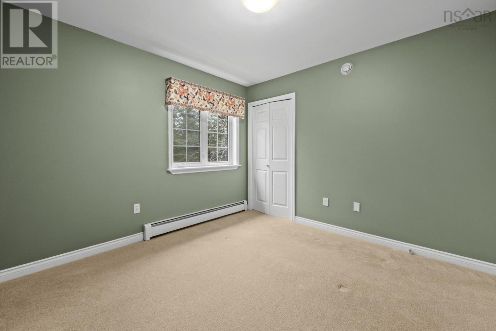 Property 30 of 51 of 32 Bristol Avenue