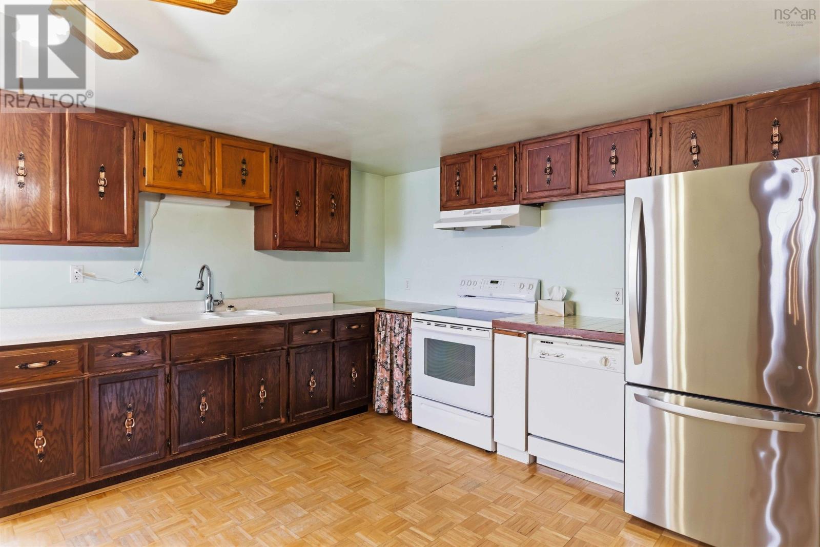 Property 14 of 39 of 1637 Torbrook Road