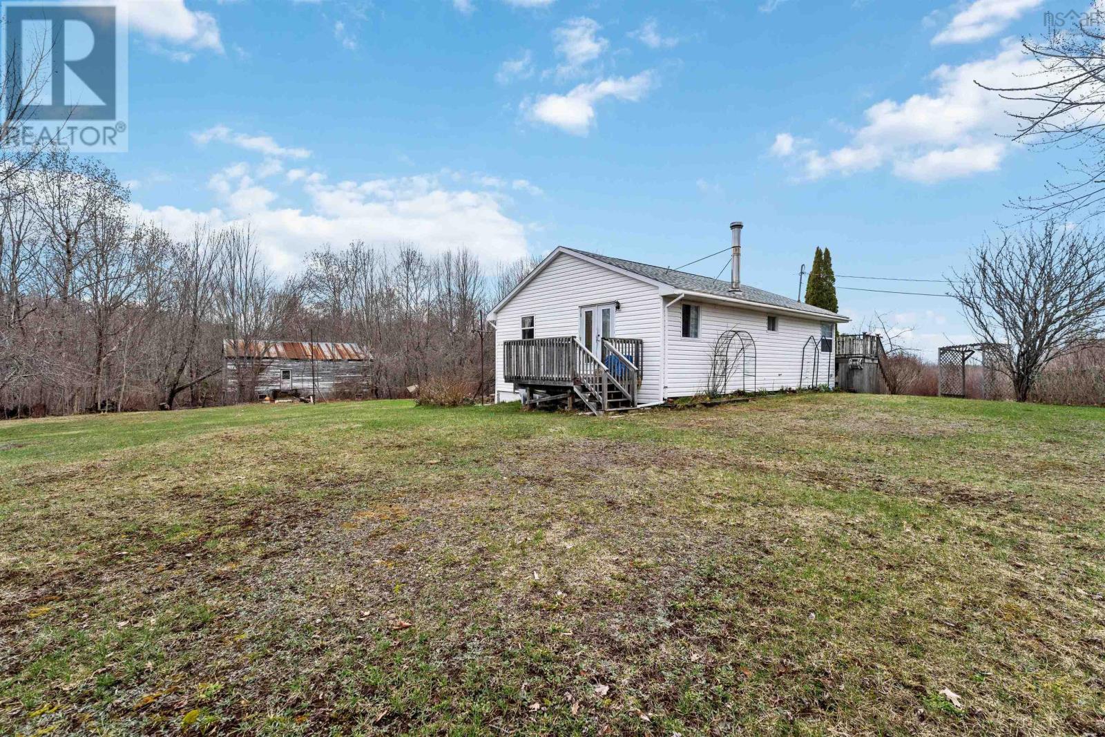 Property 32 of 39 of 1637 Torbrook Road