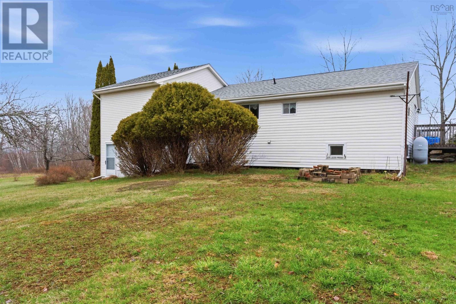 Property 38 of 39 of 1637 Torbrook Road