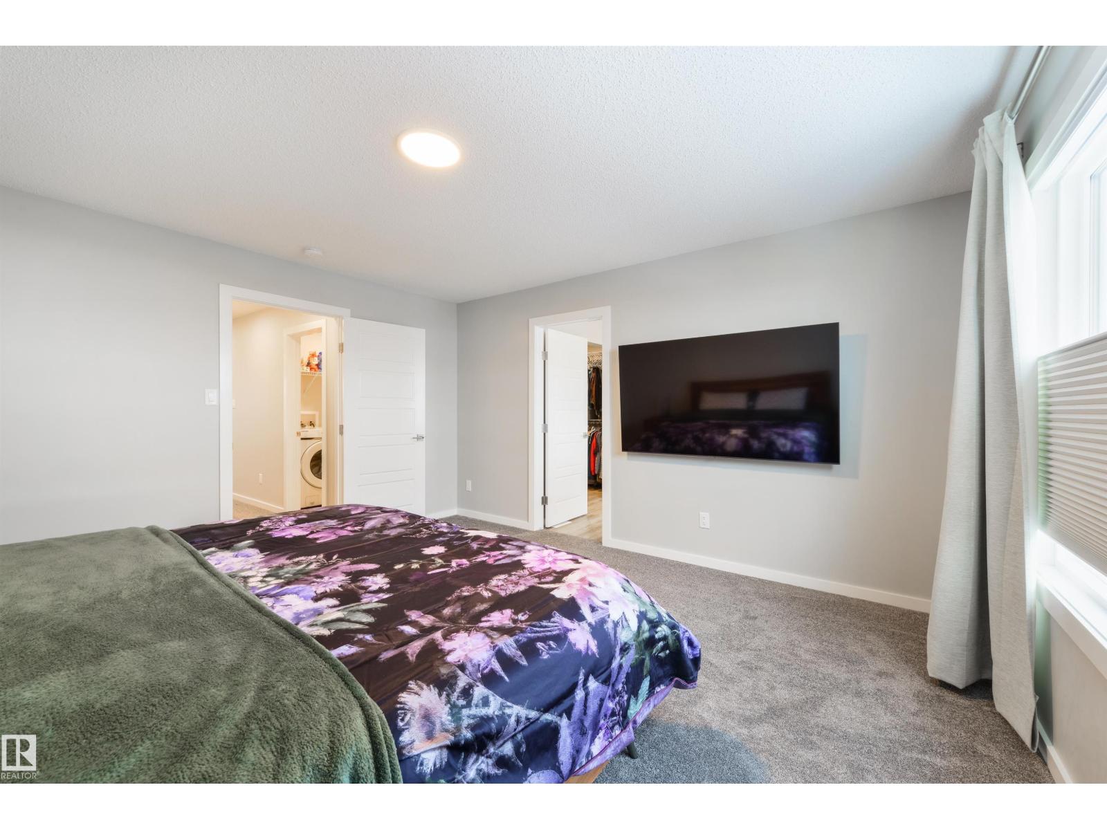 5361 LARK LD NW, Edmonton