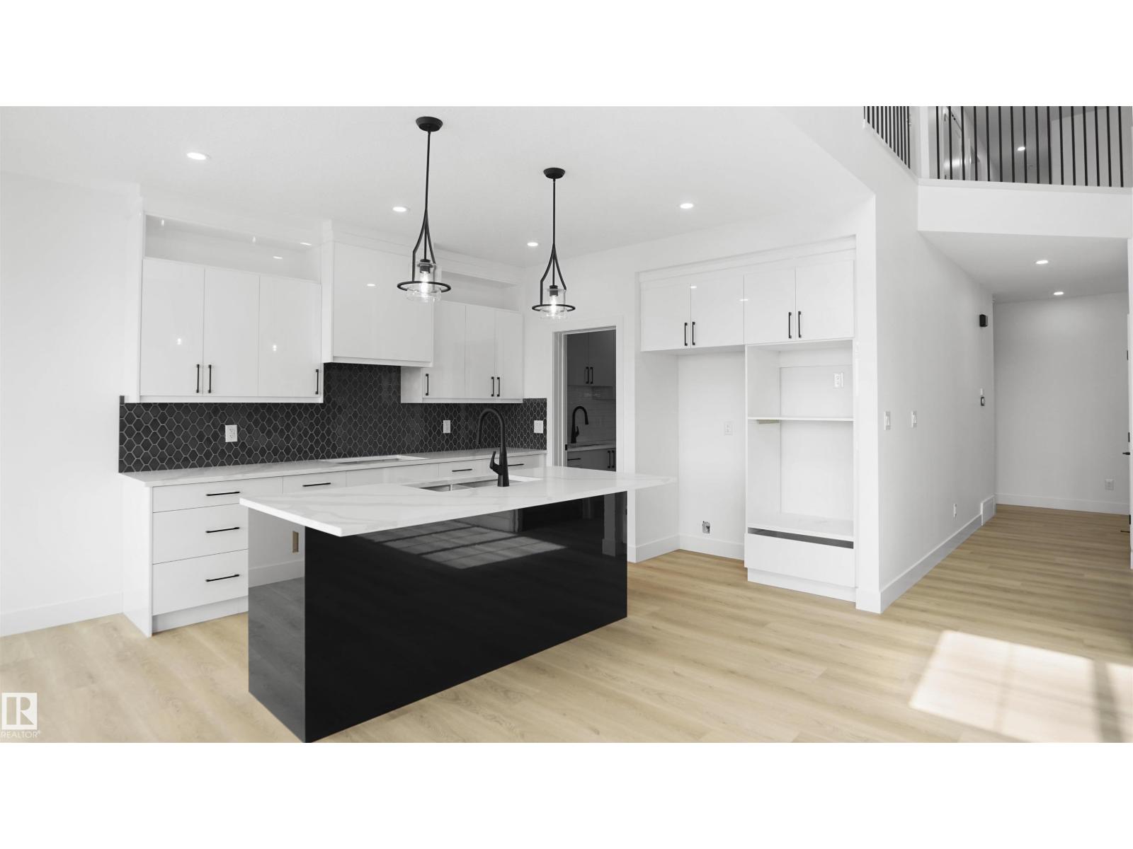 803 30 AV NW, Edmonton