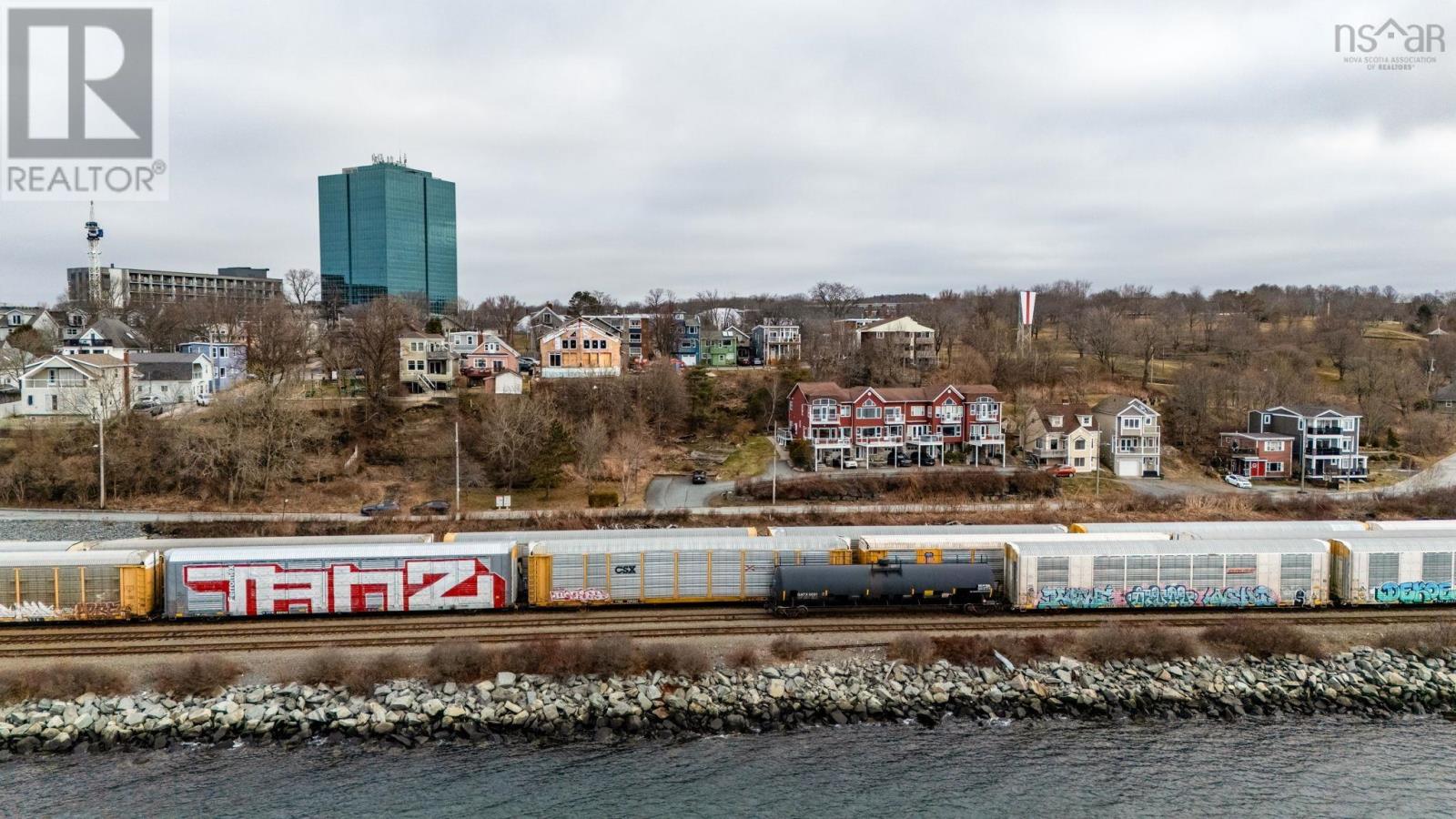 Property 28 of 36 of 13 Fairbanks Street