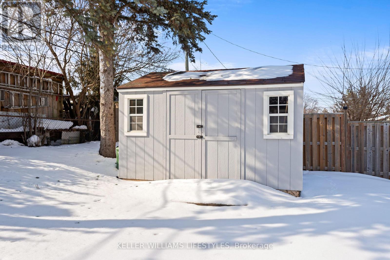 23 STORMONT DRIVE - 32