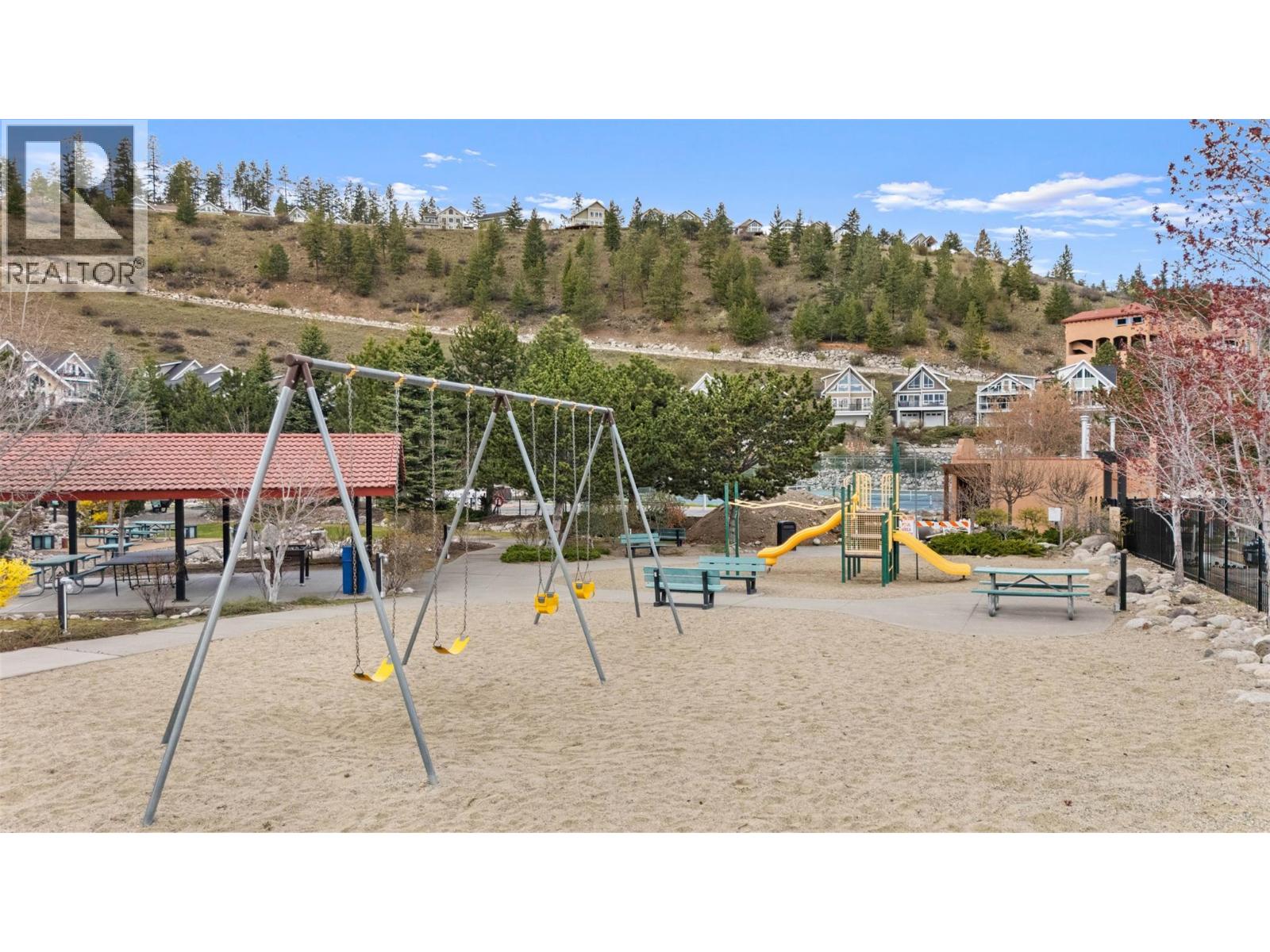 #371 6727 Marbella Loop - 33