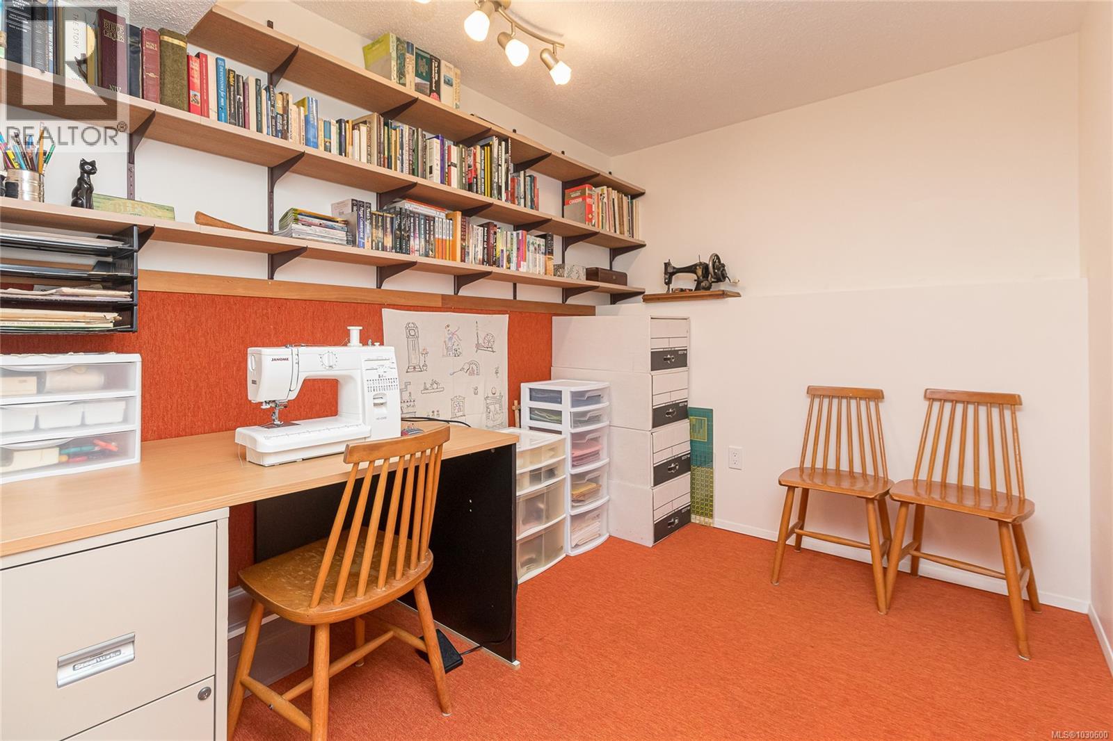  544 Riel Place West, Saanich