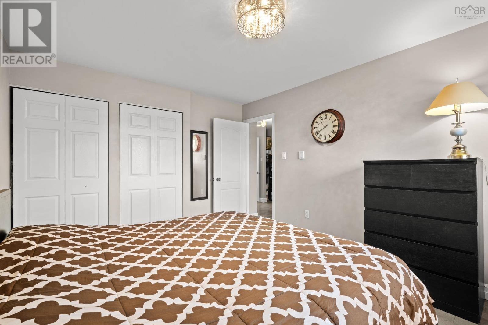 Property 19 of 47 of 76 Merrimac Drive