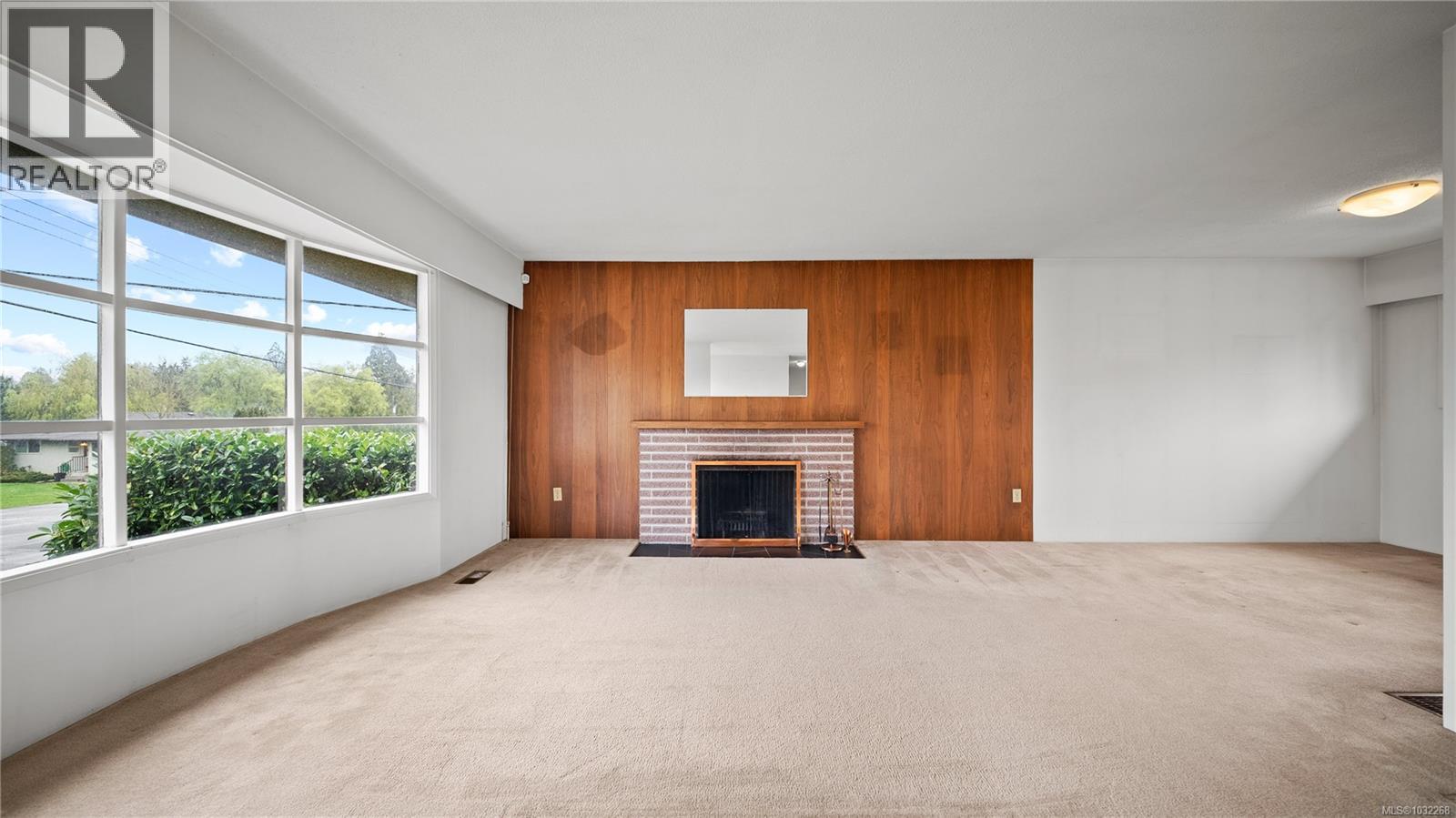  1023 Kenneth Street, Saanich