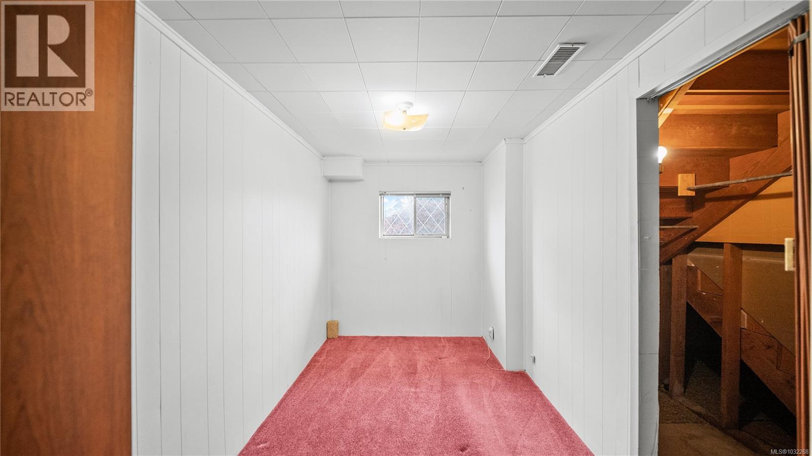  1023 Kenneth Street, Saanich