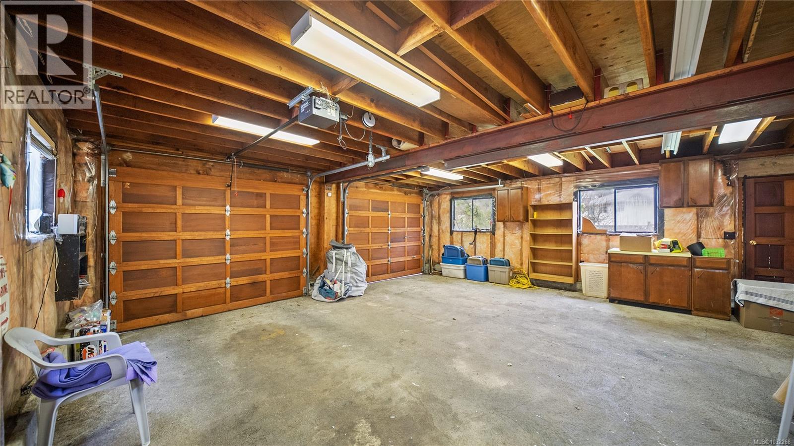  1023 Kenneth Street, Saanich