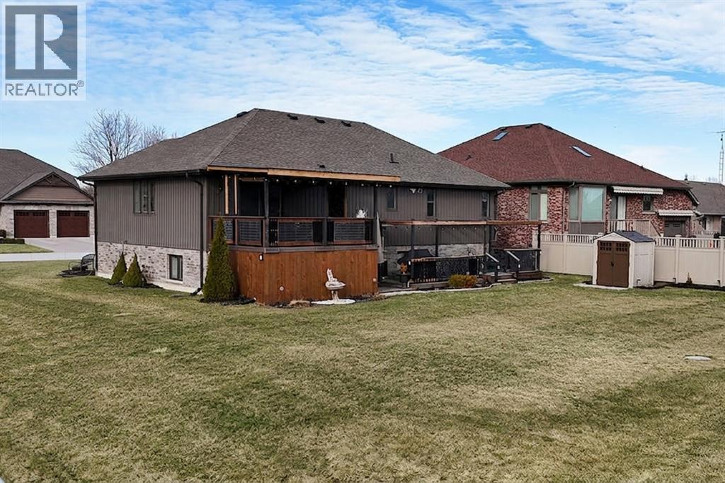 4011 Englehart DRIVE, Petrolia, Ontario, N0N1R0 — Photo 41