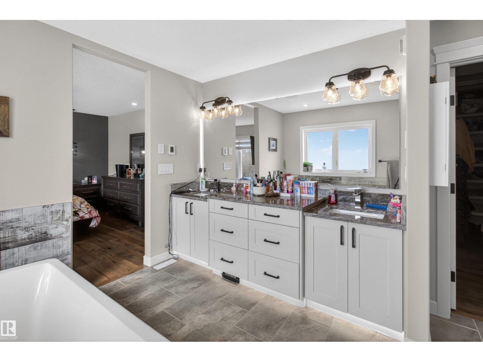 17616 78 ST NW, Edmonton