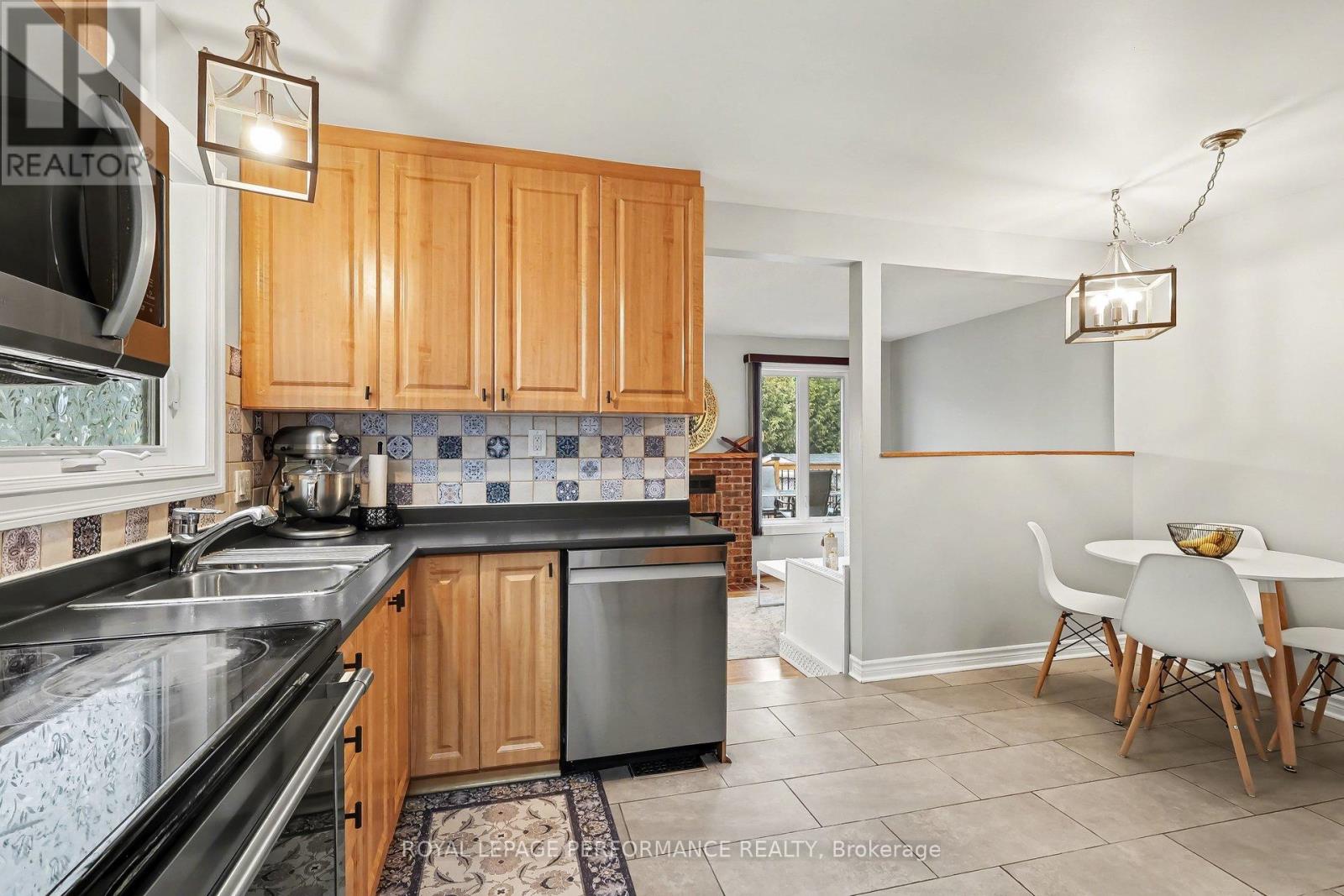6417 ST LOUIS DRIVE — photo 13