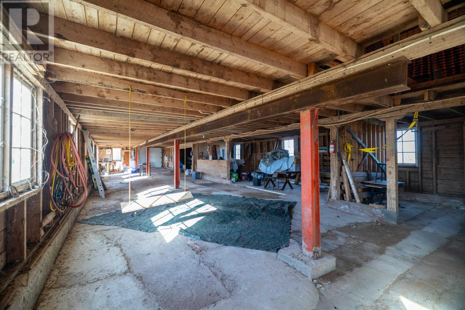 148 MacLauchlan Road — photo 32
