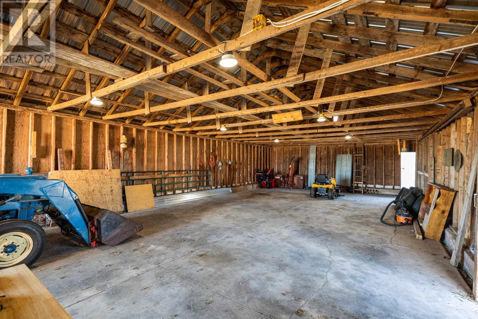 148 MacLauchlan Road — photo 37