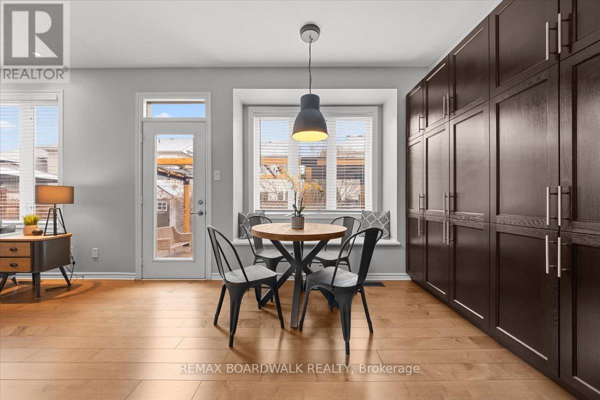 232 BURNABY DRIVE — photo 14