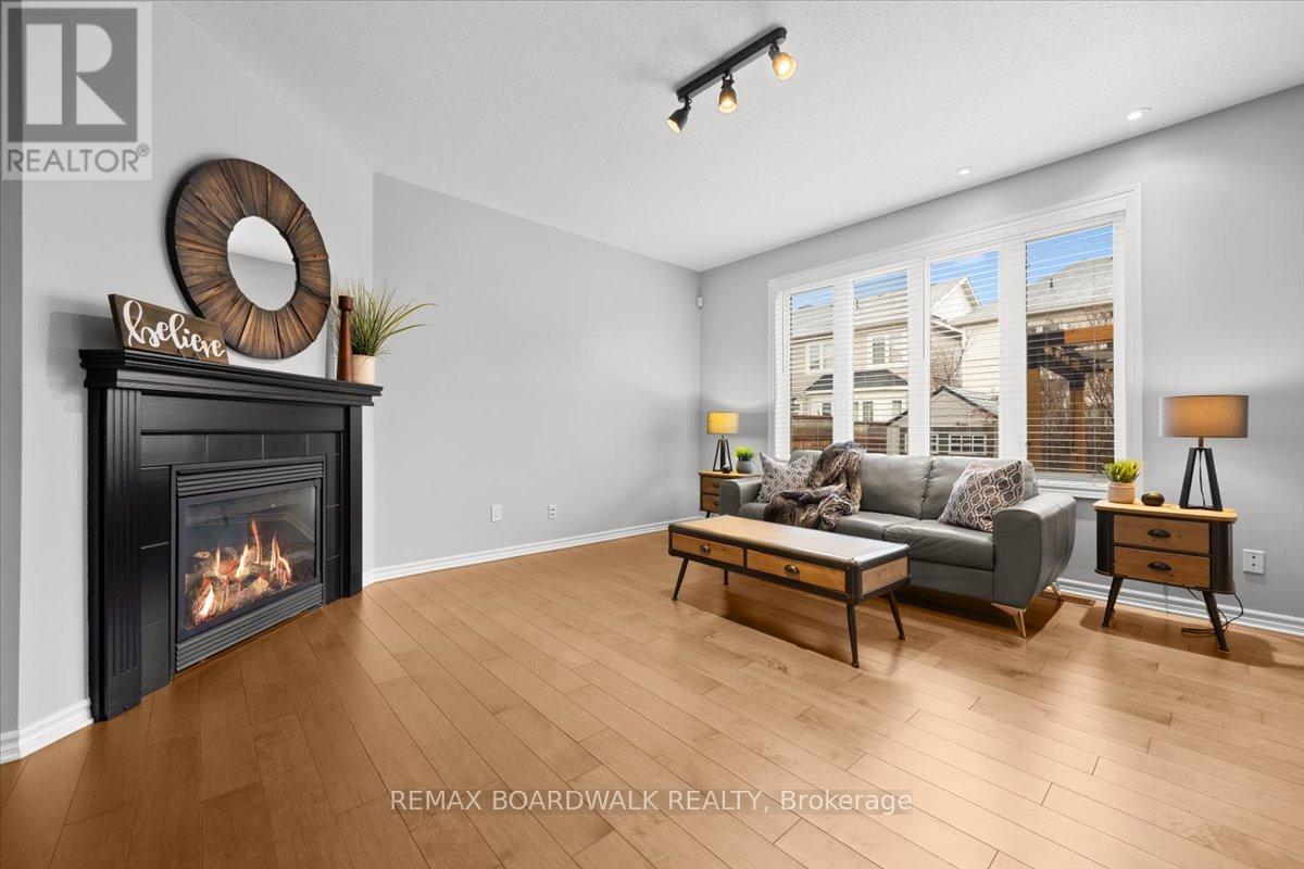 232 BURNABY DRIVE — photo 9