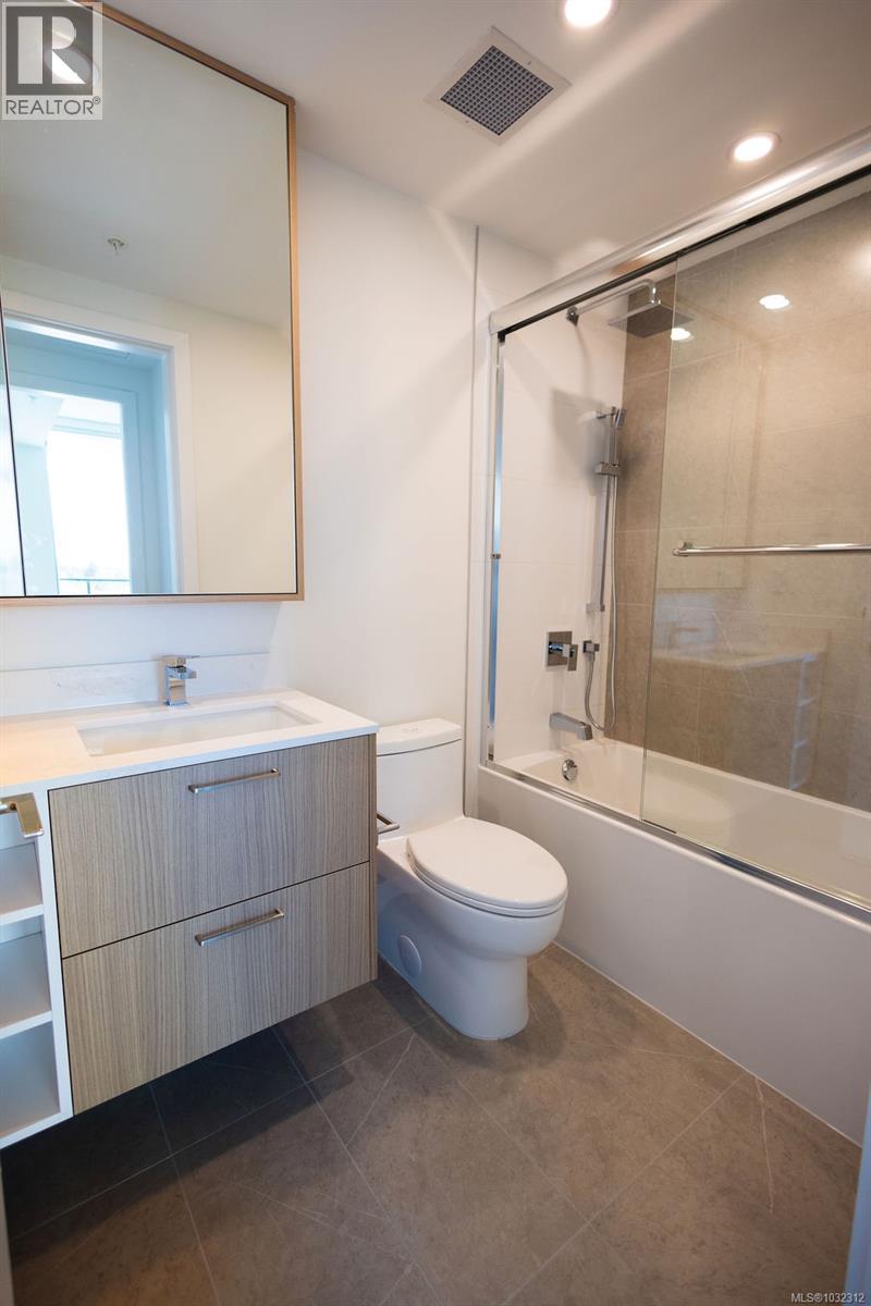 602 899 Esquimalt Road, Esquimalt