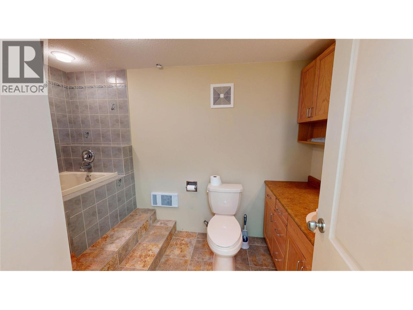 105 CASTLE MOUNTAIN ROAD - 40