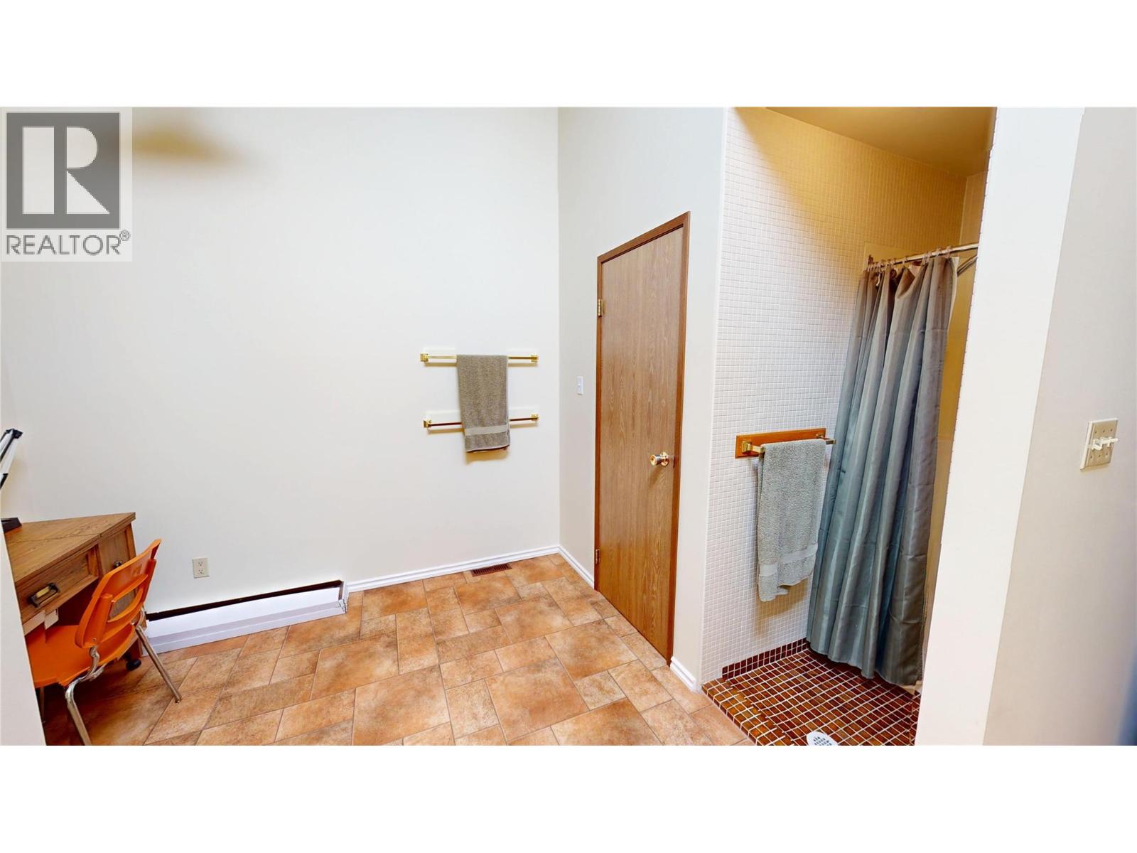 105 CASTLE MOUNTAIN ROAD - 22