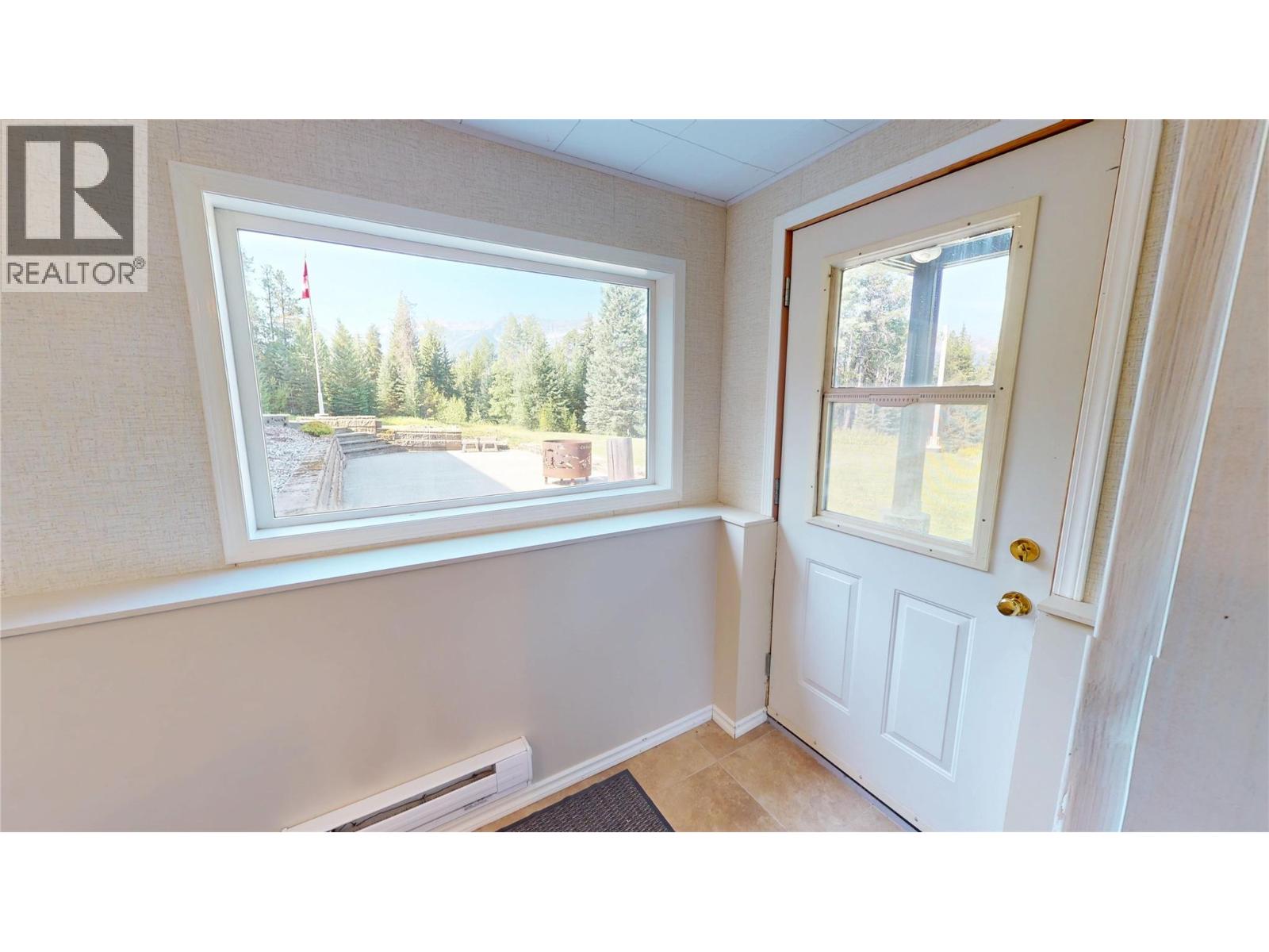 105 CASTLE MOUNTAIN ROAD - 34