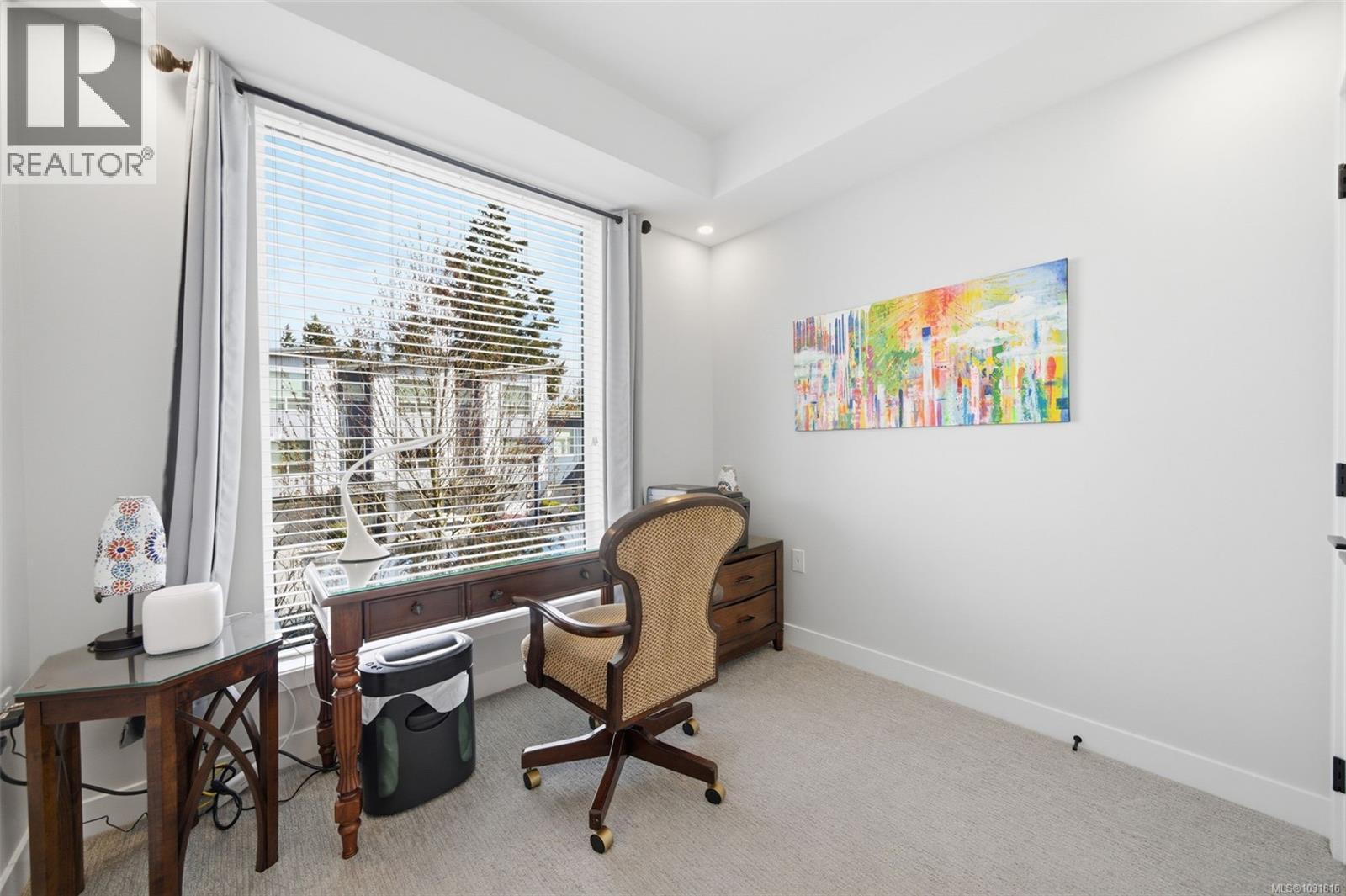 212 950 Whirlaway Crescent, Langford